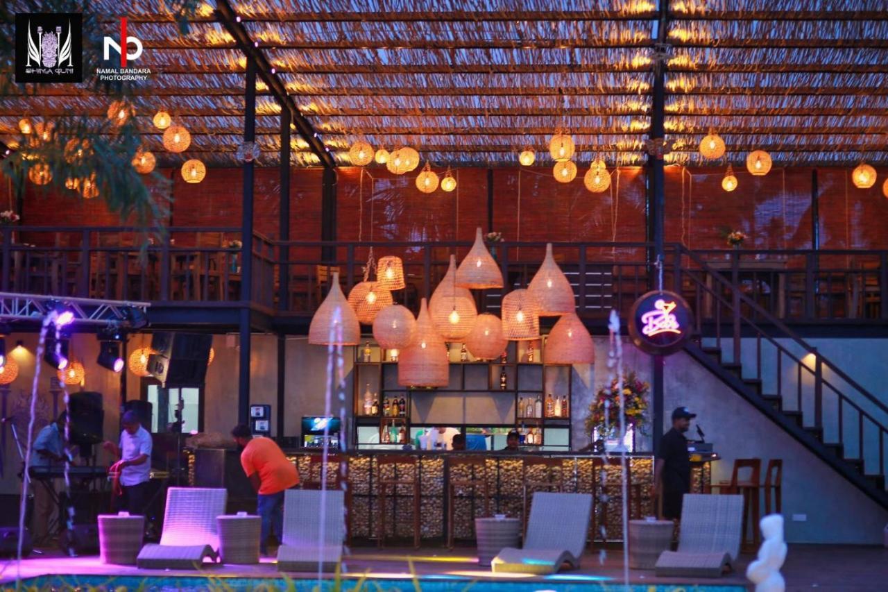 Shima Guni Beach Club Hotel マータラ エクステリア 写真